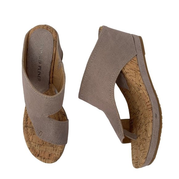 Donald J. Pliner | Shoes | Donald Pliner Size 85 Mrytle Cork Wedge Heel  Sandals Women Leather Toe Ring | Poshmark